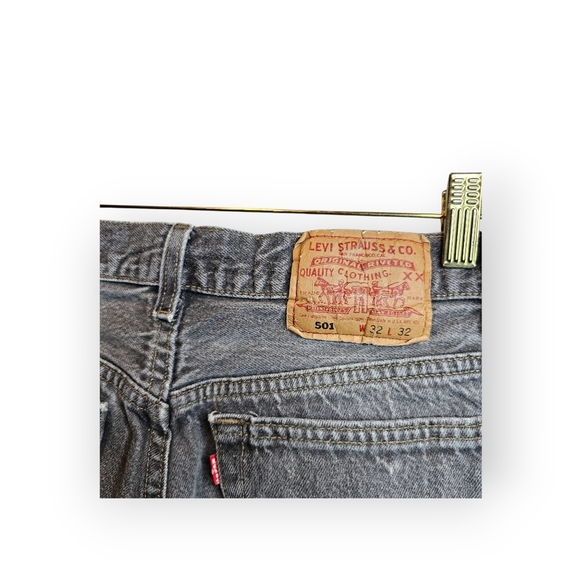 Vintage 1980s Levi’s 501 Jeans – Made in USA – Red Tab 524 Factory - Picture 7 of 9